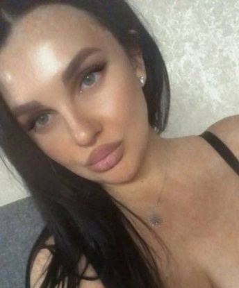 У меня есть богатый опыт и я готова доставить тебе незабываемое удовольствие. Мои услуги включают классический и эротический массаж, оральные ласки и глубокий минет. Я осуществлю все твои фантазии и подарю тебе море удовольствия. Мои клиенты всегда остаются довольными и говорят о моем профессионализме и нежности. В моей компании ты почувствуешь себя особенным и желанным. Гарантирую полную конфиденциальность и уютную атмосферу. Для твоего удобства, я приглашаю на встречи в своей уютной квартире в Москве. Ожидаю встречи с тобой, чтобы погрузиться в мир наслаждения и релаксации. 🌟💋🔥 Влада